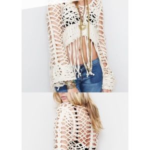 Unif crochet fringe top